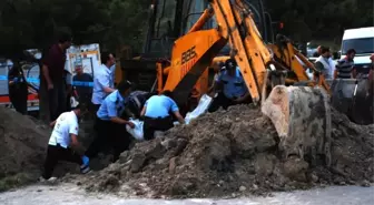 Kütahya'da Göçük Altında Kalan Kişi Öldü