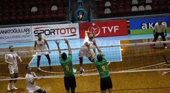 Voleybol: Efeler Ligi