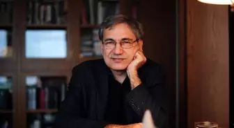 Rusya'dan Orhan Pamuk'a Edebiyat Ödülü