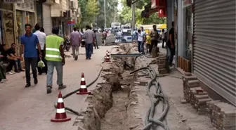 Akseki'de Elektrik Hatları Yer Altına Alınıyor