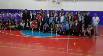 Cumhuriyet Bayramı Yıldızlar Basketbol Turnuvası Sona Erdi