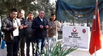 Salihli Ülkü Ocakları Şehitleri Unutmadı