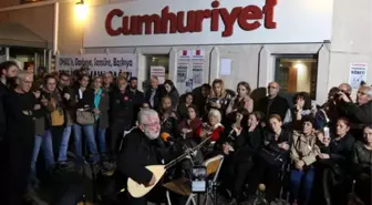 Sanatçılardan Cumhuriyet Gazetesi'ne Destek