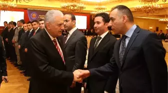 Başbakan Yıldırım, Belediye Başkan Vekilleri ile Bir Araya Geldi