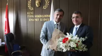 Dr. Happani, Görevine Başladı