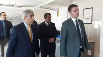 Kaymakam Tekbıyıkoğlu'ndan Okul Ziyareti