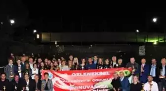 Tenisçilerden Tıp Öğrencilerine 40 Bin Tl