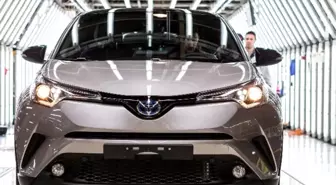 Türkiye'nin İlk Hibrit Otomobili Toyota C-Hr Seri Üretimine Başladı