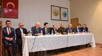 Vali Aktaş, Yenice'de Muhtarlarla Bir Araya Geldi