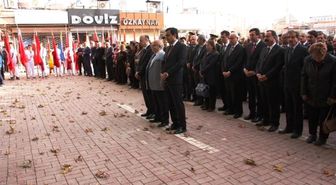 Büyük Önder Atatürk'ü Anıyoruz