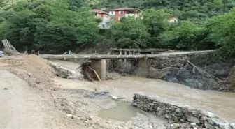 Hatay'da Selde Zarar Gören Köprü