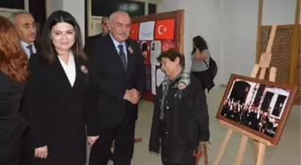 Sinop'ta Atatürk'e Saygı (2)