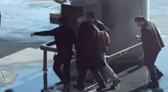 Akın Atalay'ın Eşi ve Avukatından Havalimanında Açıklama