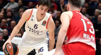 Ea7 Emporio Armani Milan: 105 - Anadolu Efes: 92