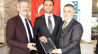 Mersin Giad Sektörel Kartvizit Alışverişi Yapıldı