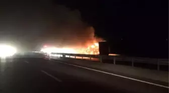 Tır Alev Alev Yandı