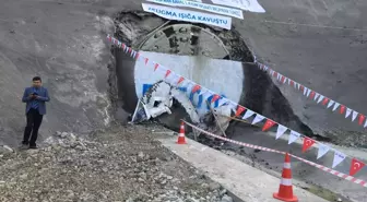 Belpınarı Tüneli'nde Kazı Çalışmaları Tamamlandı