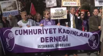 Kapatılan Askeri Okulların Açılması Için Gösteri Düzenlediler