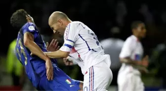 Materazzi'ye Zidane Göndermesi!