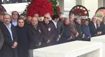 Güreş Camiası Yasta...