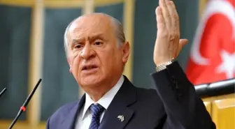 Bahçeli'den Yeni Anayasa Açıklaması