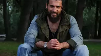 Diriliş'in Turgut Alp'inden Altın Kelebek'e Olay Gönderme