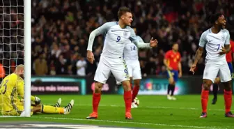 Jamie Vardy'nin Gol Sevinci Dikkat Çekti