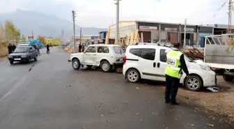 Kahramanmaraş'ta Trafik Kazası: 2 Yaralı