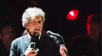 Bob Dylan Nobel Ödül Töreni'ne Katılmayacak