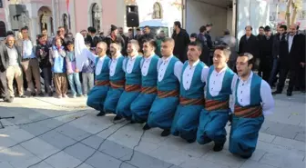 Elazığ'da Mehter Takımı ve Halk Oyunları Gösterisi Yapıldı