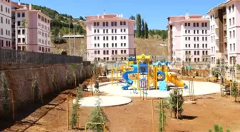 Hadim'de TOKİ Konutları Sahiplerini Buldu