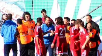 Ümraniyespor, Sivasspor'u Farklı Geçti