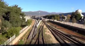 Istanbul'dan Sevk Edilen Askeri Araç ve Malzemelerin Taşınma Işlemi Sürüyor