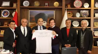 Ali Gültiken'den Yücespor'a Vefa