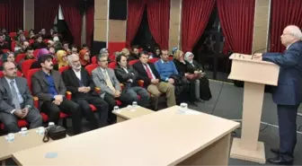 Konya'da, 'Şehir Konferansları' Devam Ediyor