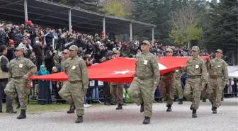 Acemi Eğitimini Tamamlayan Askerler Yemin Etti