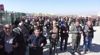 Beyşehir'de Yağmur Duasına Çıkıldı