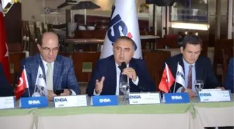 Ensia, Başkanını Seçti