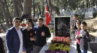 Milli Boksör Tatar, Mezarı Başında Anıldı