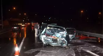 Manisa'da Tır Otomobile Çarptı: 3 Yaralı
