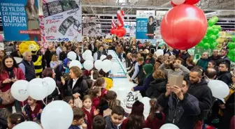 Türkiye'nin İlk Hipermarketi İçerenköy Carrefoursa, 23. Yılını Kutladı