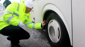 Bolu Dağı'nda Kış Lastiği Denetimi