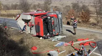 Samsun'da Yangına Giden İtfaiye Aracının Devrilmesi