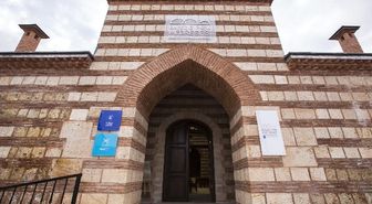 6 Asırlık Medrese Küllerinden Doğdu