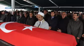 Eski Milletvekili Yıldırır, Toprağa Verildi