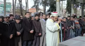 Halep ve Adana'da Ölenler İçin Gıyabi Cenaze Namazı Kılındı