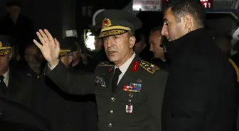 Orgeneral Akar'dan Şehit Ailesine Ziyaret