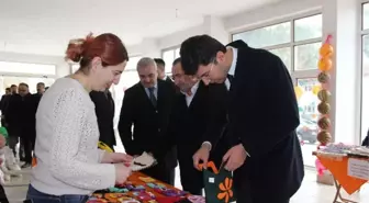 Özel Öğrenciler Yararına Kermes