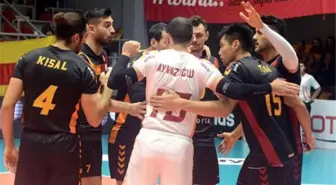 Voleybol: Efeler Ligi