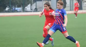 Konak Belediyespor-İlkadım Belediyesi Yabancılar Pazarıspor: 6-1